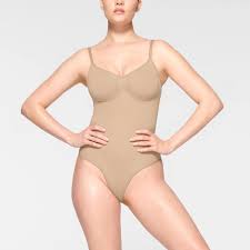 BODY MOLDEADOR FASHION